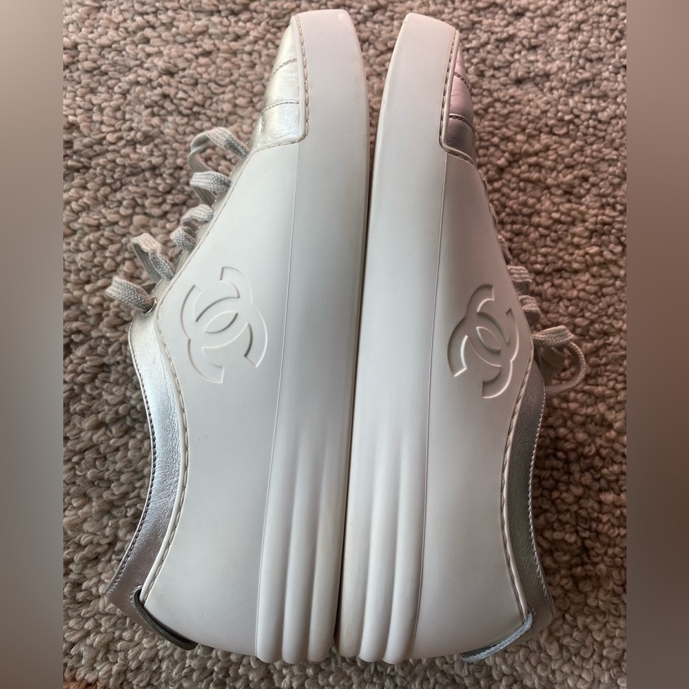 Chanel White Silver 7.5 Lace Chevre Sneakers Rubber Leather Made in Italy Coco - Picture 10 of 12